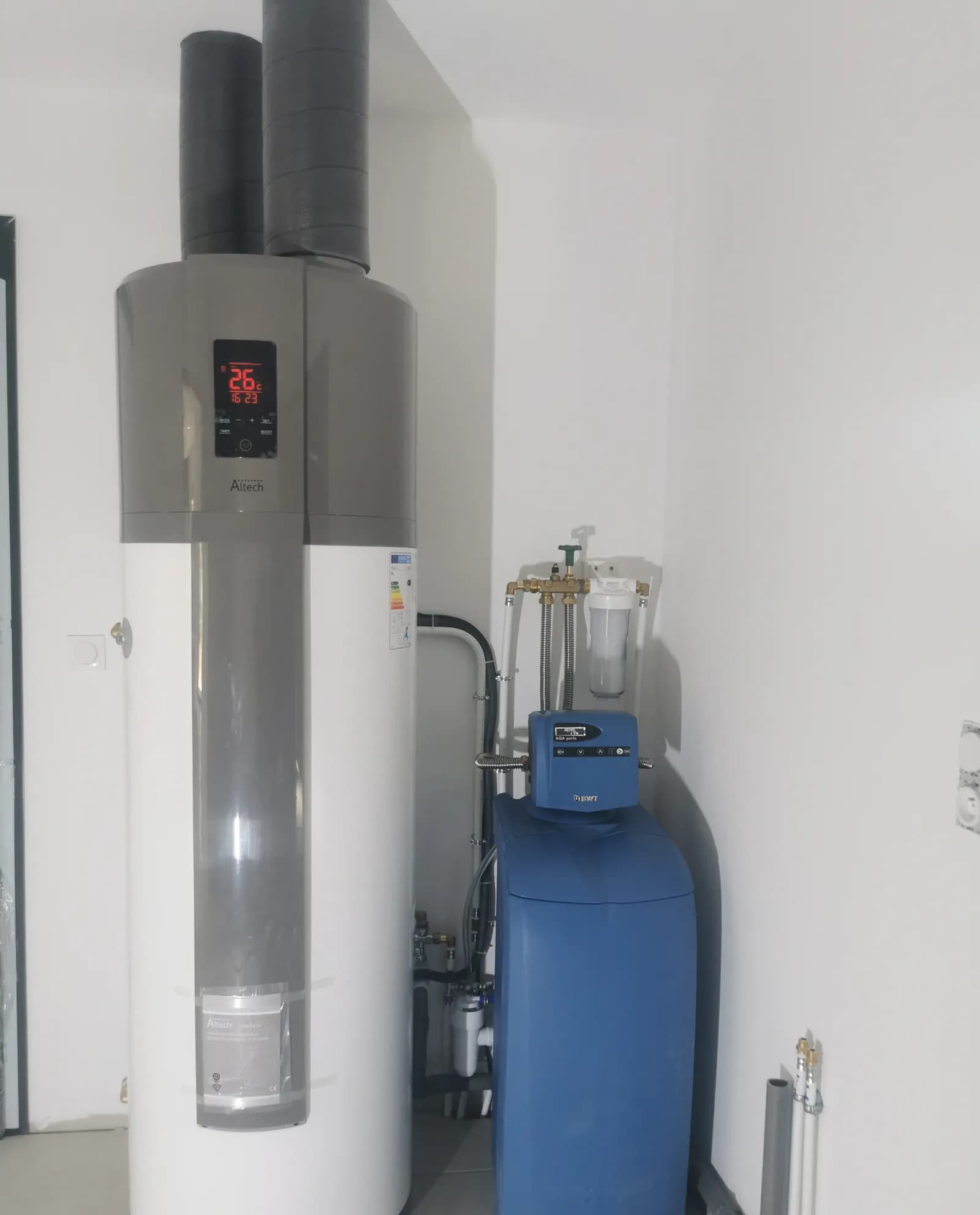 Adoucisseur BWT protégeant un chauffe-eau thermodynamique